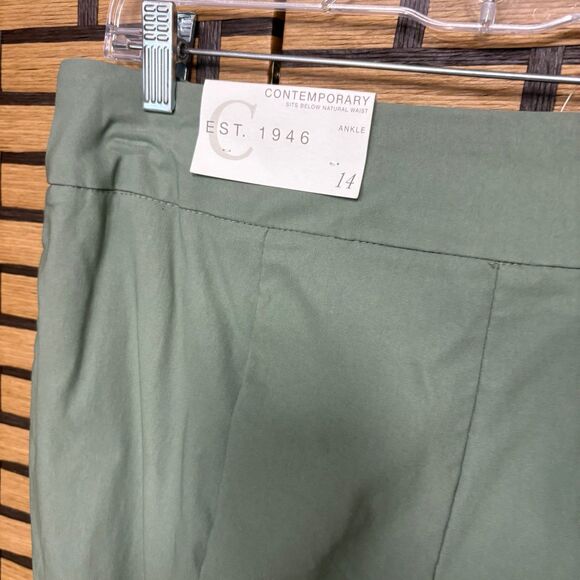 Cato Green Pull On Ankle Pants Size 14 - Picture 4 of 7